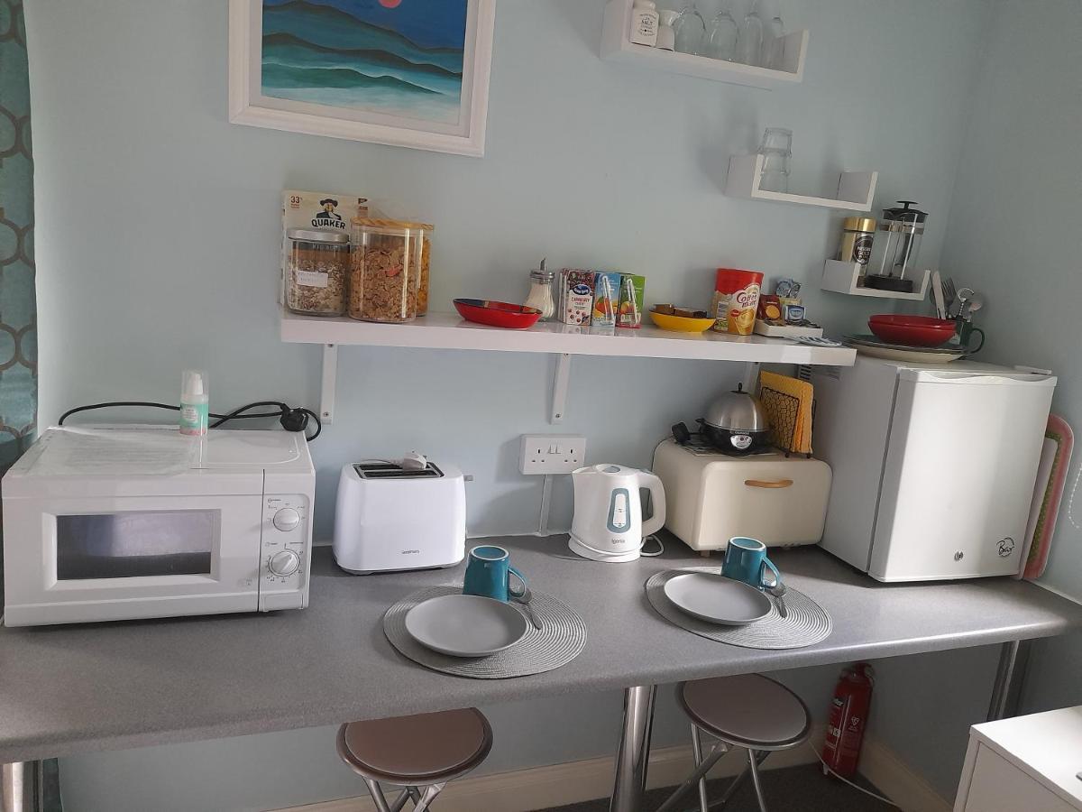 Santi Bhavana Bed & Breakfast Westbury  Bagian luar foto