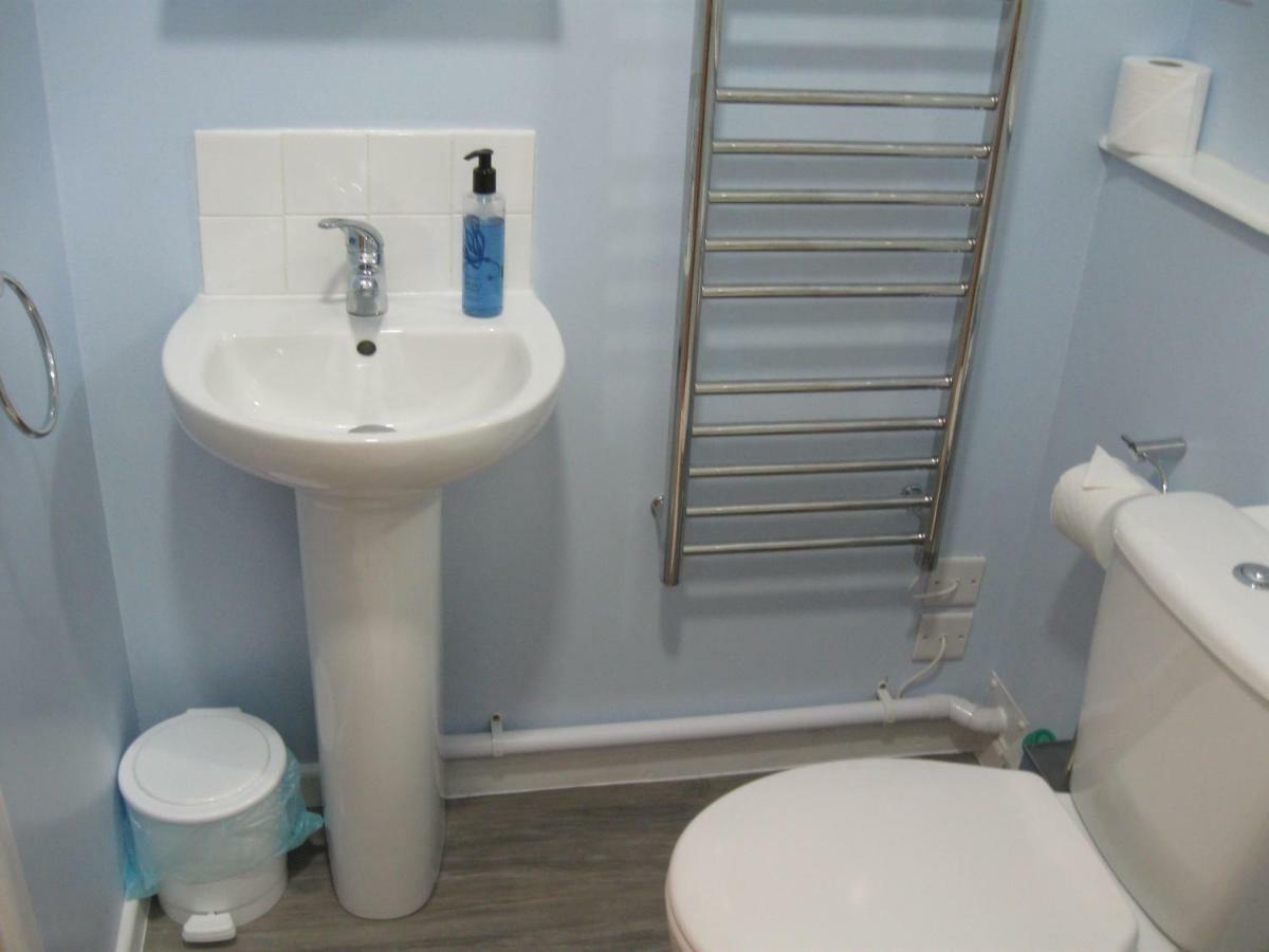 Santi Bhavana Bed & Breakfast Westbury  Bagian luar foto