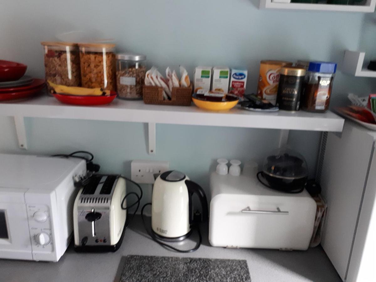 Santi Bhavana Bed & Breakfast Westbury  Bagian luar foto
